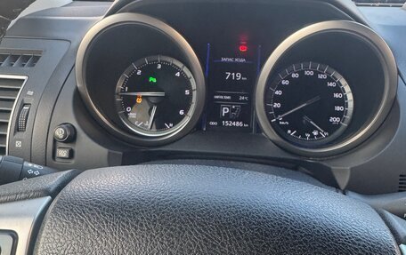 Toyota Land Cruiser Prado 150 рестайлинг 2, 2017 год, 5 200 000 рублей, 21 фотография