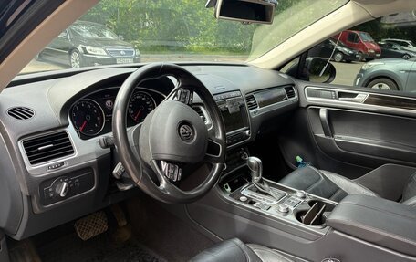 Volkswagen Touareg III, 2016 год, 2 850 000 рублей, 7 фотография