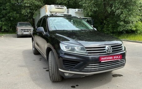 Volkswagen Touareg III, 2016 год, 2 850 000 рублей, 2 фотография