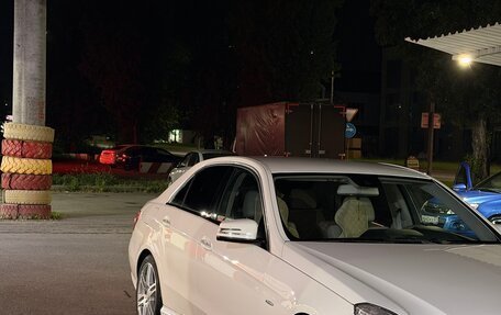 Mercedes-Benz E-Класс, 2011 год, 1 650 000 рублей, 6 фотография