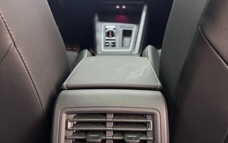 Volkswagen Golf VIII, 2022 год, 1 650 000 рублей, 11 фотография