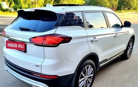 Geely Atlas, 2022 год, 1 795 000 рублей, 5 фотография