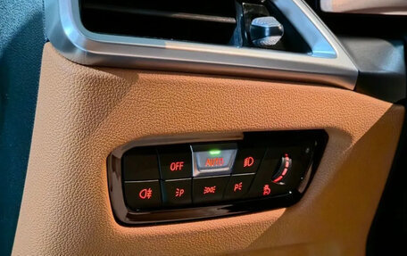 BMW 3 серия, 2025 год, 3 950 000 рублей, 15 фотография