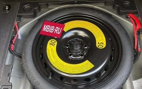 Audi A4, 2017 год, 2 535 000 рублей, 9 фотография