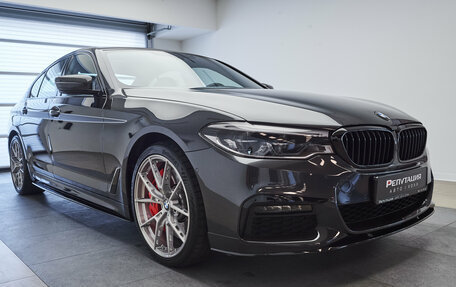 BMW 5 серия, 2019 год, 5 900 000 рублей, 3 фотография
