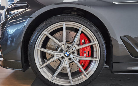 BMW 5 серия, 2019 год, 5 900 000 рублей, 7 фотография