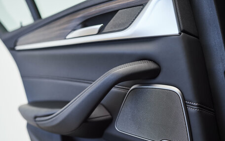 BMW 5 серия, 2019 год, 5 900 000 рублей, 17 фотография