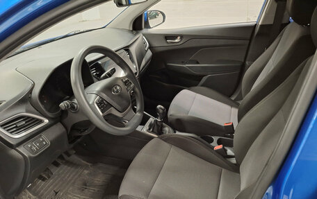 Hyundai Solaris II рестайлинг, 2018 год, 1 050 000 рублей, 20 фотография