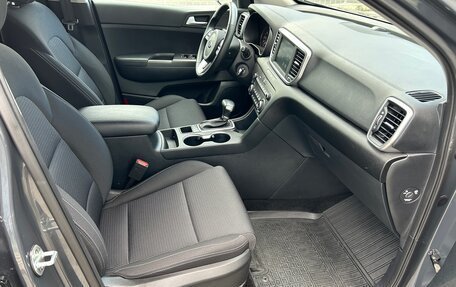 KIA Sportage IV рестайлинг, 2021 год, 2 660 000 рублей, 5 фотография