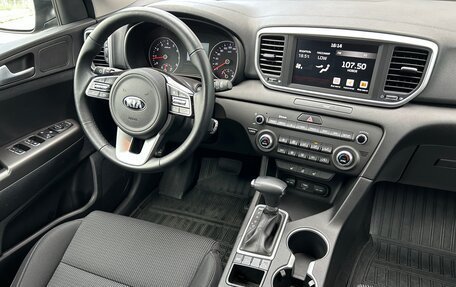 KIA Sportage IV рестайлинг, 2021 год, 2 660 000 рублей, 6 фотография