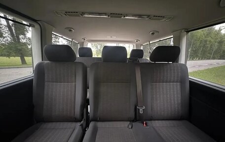 Volkswagen Caravelle T6 рестайлинг, 2019 год, 3 200 000 рублей, 9 фотография