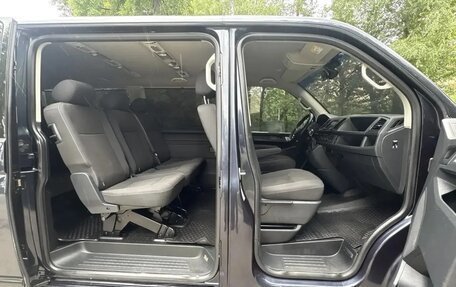 Volkswagen Caravelle T6 рестайлинг, 2019 год, 3 200 000 рублей, 10 фотография