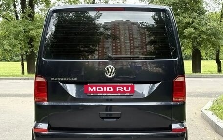 Volkswagen Caravelle T6 рестайлинг, 2019 год, 3 200 000 рублей, 7 фотография