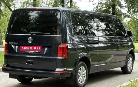 Volkswagen Caravelle T6 рестайлинг, 2019 год, 3 200 000 рублей, 6 фотография