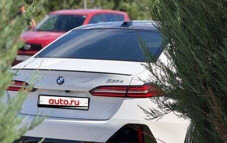 BMW 5 серия, 2024 год, 7 500 000 рублей, 10 фотография