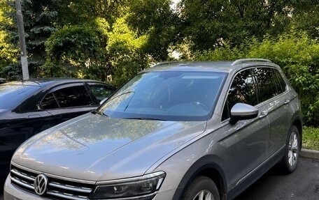 Volkswagen Tiguan II, 2017 год, 2 200 000 рублей, 4 фотография