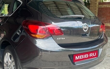 Opel Astra J, 2011 год, 950 000 рублей, 5 фотография