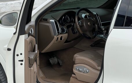 Porsche Cayenne III, 2011 год, 1 950 000 рублей, 13 фотография