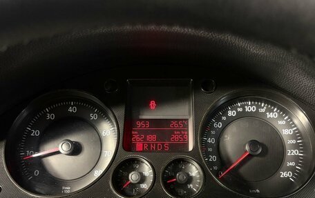 Volkswagen Passat B6, 2005 год, 570 000 рублей, 9 фотография
