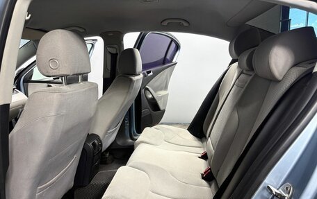 Volkswagen Passat B6, 2005 год, 570 000 рублей, 10 фотография
