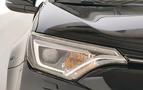 Toyota RAV4, 2019 год, 2 489 000 рублей, 5 фотография