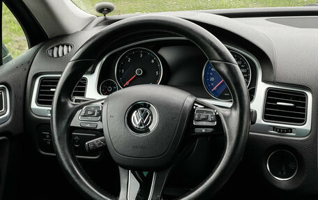 Volkswagen Touareg III, 2013 год, 1 997 000 рублей, 15 фотография
