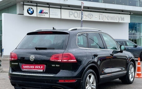 Volkswagen Touareg III, 2013 год, 1 997 000 рублей, 6 фотография