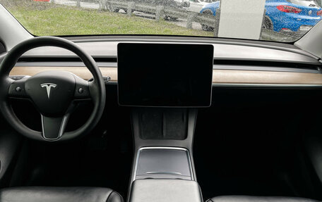 Tesla Model Y I, 2021 год, 3 790 000 рублей, 13 фотография