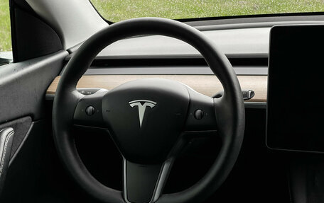 Tesla Model Y I, 2021 год, 3 790 000 рублей, 15 фотография