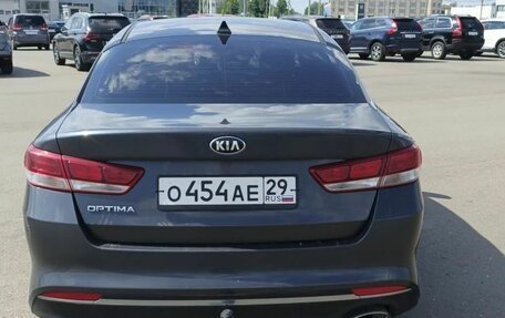 KIA Optima IV, 2018 год, 890 000 рублей, 4 фотография