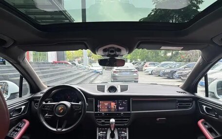 Porsche Macan I рестайлинг, 2022 год, 6 фотография