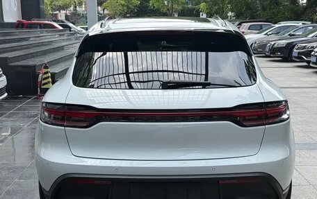 Porsche Macan I рестайлинг, 2022 год, 4 фотография
