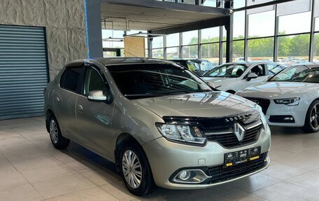 Renault Logan II, 2014 год, 585 000 рублей, 3 фотография