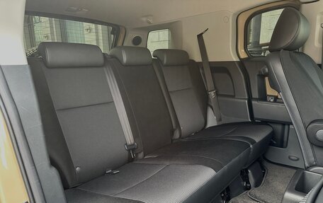 Toyota FJ Cruiser, 2022 год, 6 400 000 рублей, 10 фотография