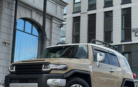 Toyota FJ Cruiser, 2022 год, 6 400 000 рублей, 31 фотография