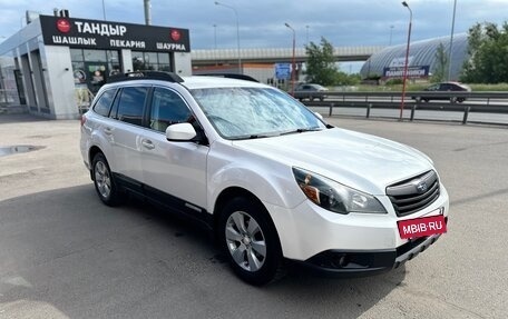 Subaru Outback IV рестайлинг, 2010 год, 870 000 рублей, 4 фотография