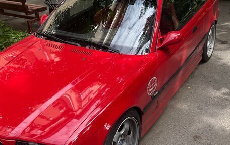 BMW 3 серия, 1994 год, 850 000 рублей, 8 фотография
