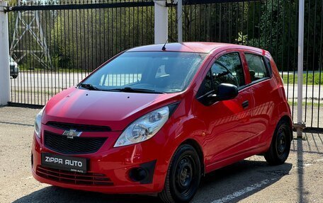 Chevrolet Spark III, 2012 год, 569 000 рублей, 3 фотография