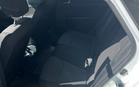 Hyundai Solaris II рестайлинг, 2018 год, 600 000 рублей, 17 фотография