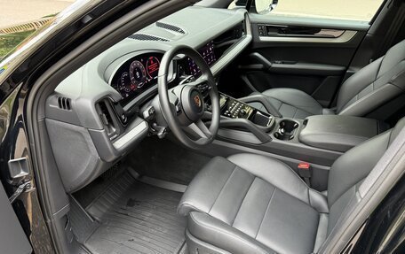 Porsche Cayenne III, 2024 год, 12 990 000 рублей, 13 фотография