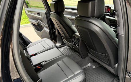 Porsche Cayenne III, 2024 год, 12 990 000 рублей, 17 фотография