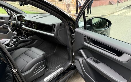 Porsche Cayenne III, 2024 год, 12 990 000 рублей, 18 фотография