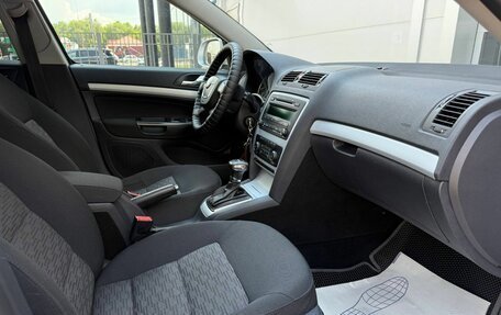 Skoda Octavia, 2011 год, 690 000 рублей, 8 фотография