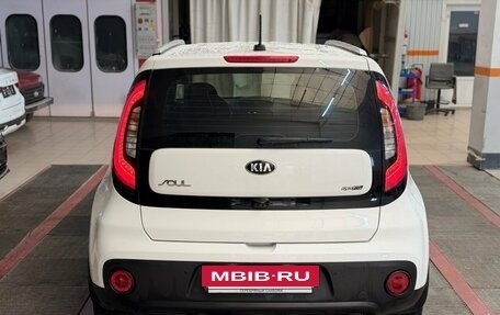 KIA Soul II рестайлинг, 2018 год, 1 689 000 рублей, 4 фотография