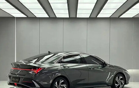 Hyundai Elantra, 2022 год, 1 099 999 рублей, 4 фотография