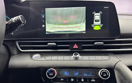 Hyundai Elantra, 2022 год, 1 099 999 рублей, 13 фотография