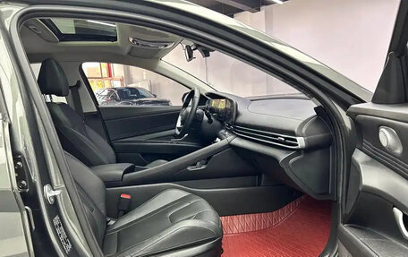 Hyundai Elantra, 2022 год, 1 099 999 рублей, 20 фотография