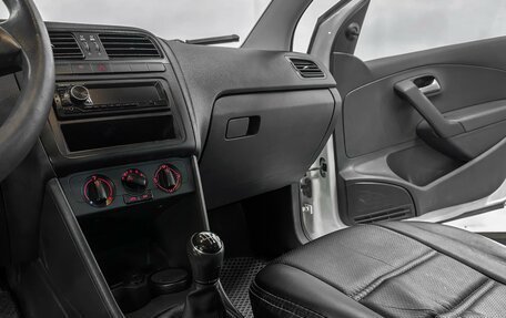 Volkswagen Polo VI (EU Market), 2018 год, 1 209 000 рублей, 6 фотография