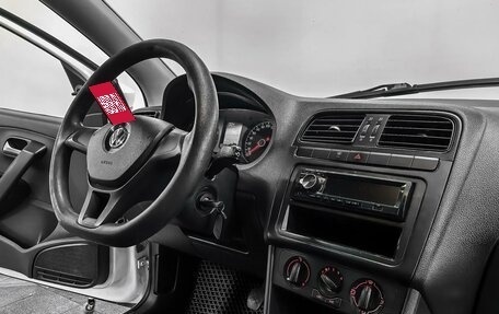 Volkswagen Polo VI (EU Market), 2018 год, 1 209 000 рублей, 7 фотография
