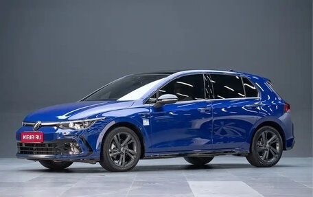 Volkswagen Golf VIII, 2022 год, 1 420 000 рублей, 1 фотография